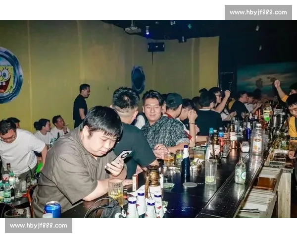 英式调酒创意大赛精彩回顾与顶尖调酒师风采展示